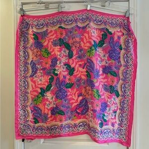 NWOT Lilly Pulitzer 100% silk Pink Isle Best Of Friends Oversized Scarf